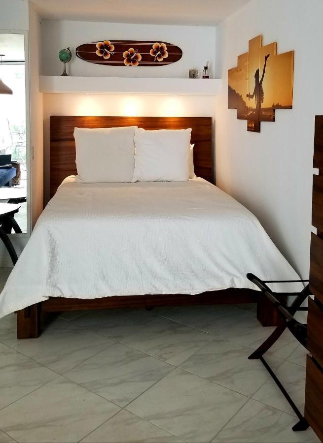 Downtown Hawaiian Theme Condo With Hot Tub, Pool & Beach - Kona Islander Inn Kailua-Kona Esterno foto